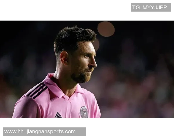 2025年足球现役四大球星排名及其影响力分析 2025年足球现役四大球星排名及其影响力分析