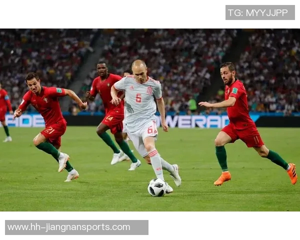 足球五大顶级豪门球星闪耀赛场 谁能成为足坛新王者的真正传奇 足球五大顶级豪门球星闪耀赛场 谁能成为足坛新王者的真正传奇