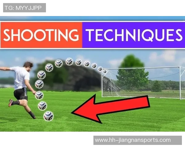 顶级球星精彩足球射门瞬间全程回放震撼画面燃爆绿茵球场